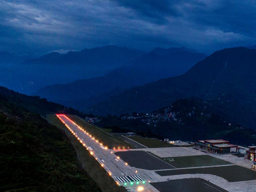 top_air_port.jpg